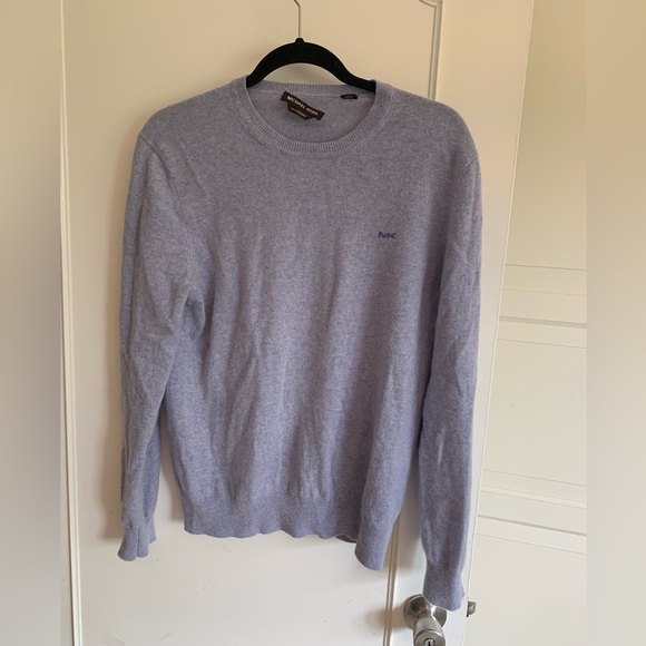 Michael Kors Other - Micheal Kors 100 % cashmere crew neck sweater size M lilac color